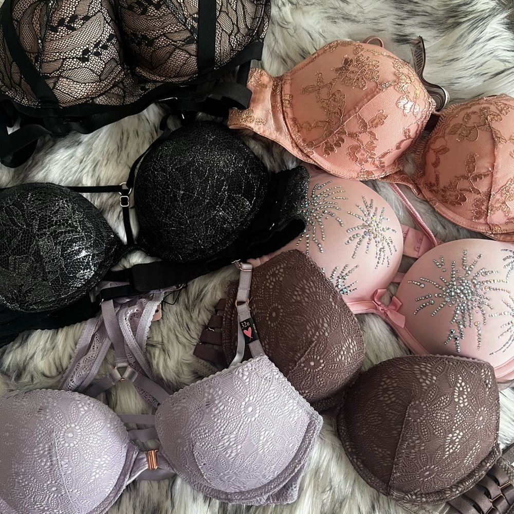 Victorias Secret NWT Bras